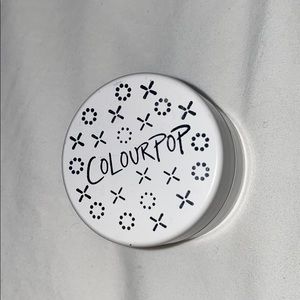 ColourPop: Typhoon Super Star loose pigment
